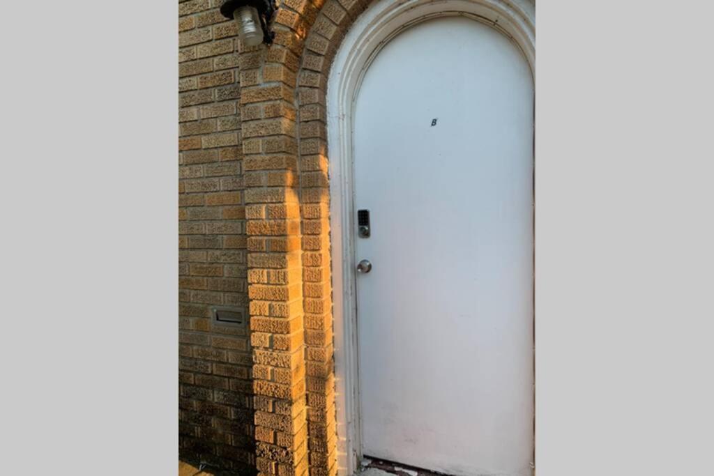 **Min Frm Dwntwn Fort Worth*Modern*Cozy*Townhome** Luaran gambar
